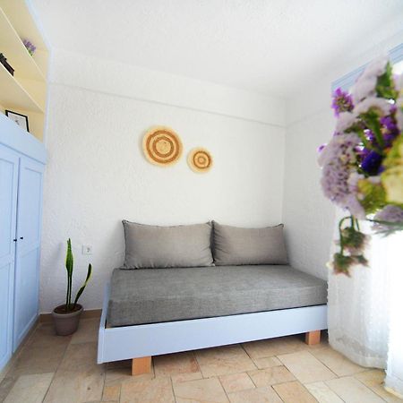 Anthelia Apartments Myrties Bagian luar foto